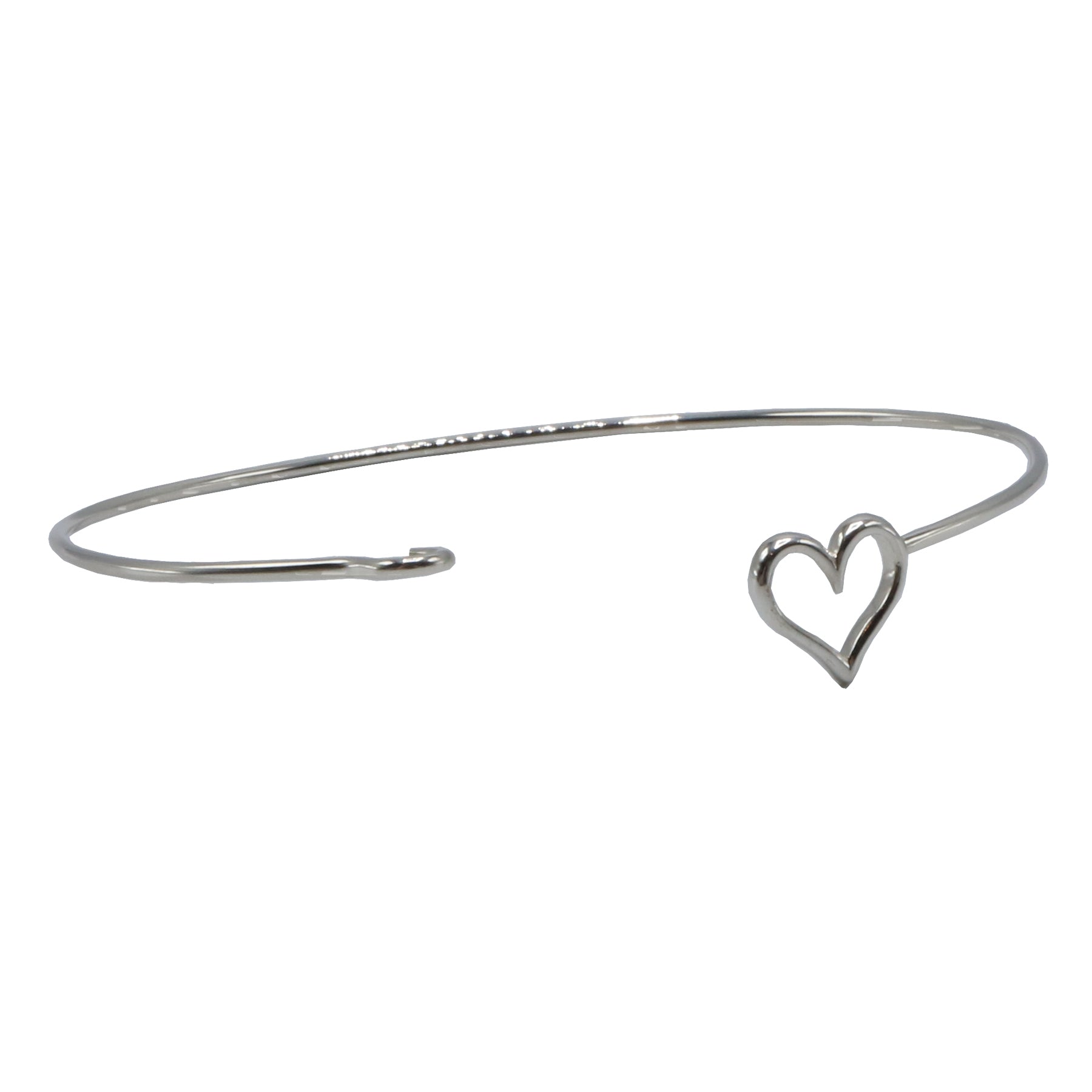 https://www.foldgoods.com/cdn/shop/products/Nina-Designs-Heart-Hook-and-Eye-Charm-Bracelet-Sterling-Silver-Open.jpg?v=1674696719&width=1946